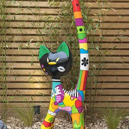 Villa La Mariska Et Son