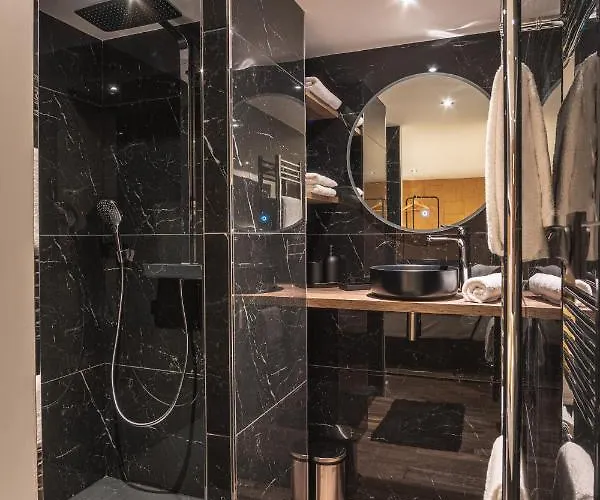 La Mariska Et Son * Ouistreham