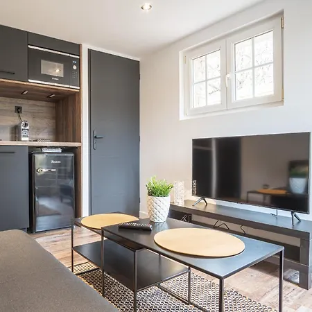 ヴィラ La Mariska Et Son